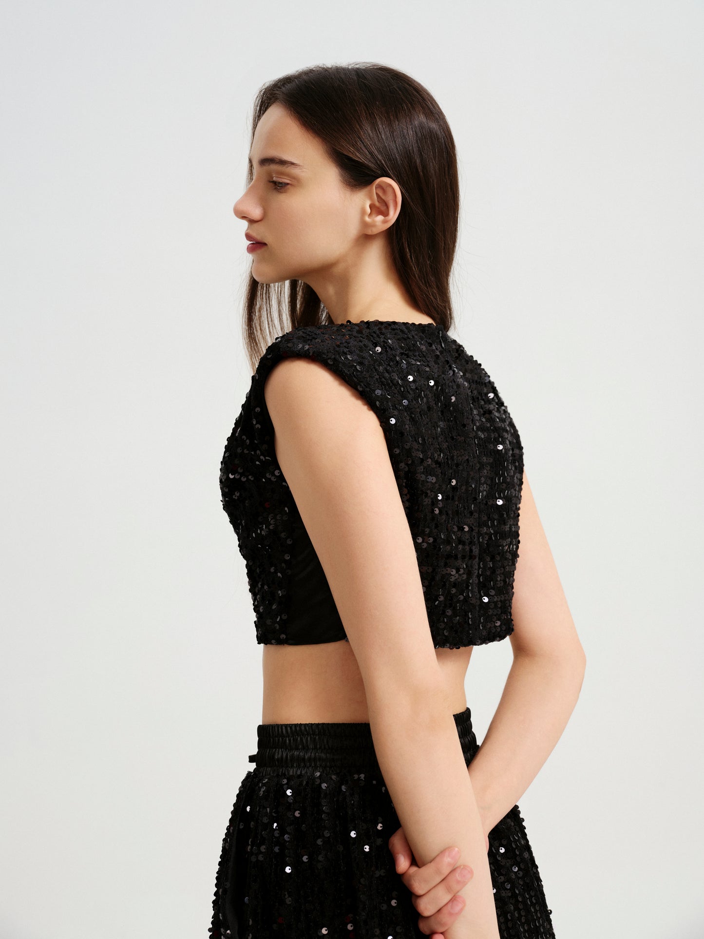 Black Cowl Neck Cropped Top With Pleated Padded Shoulder & Shorts